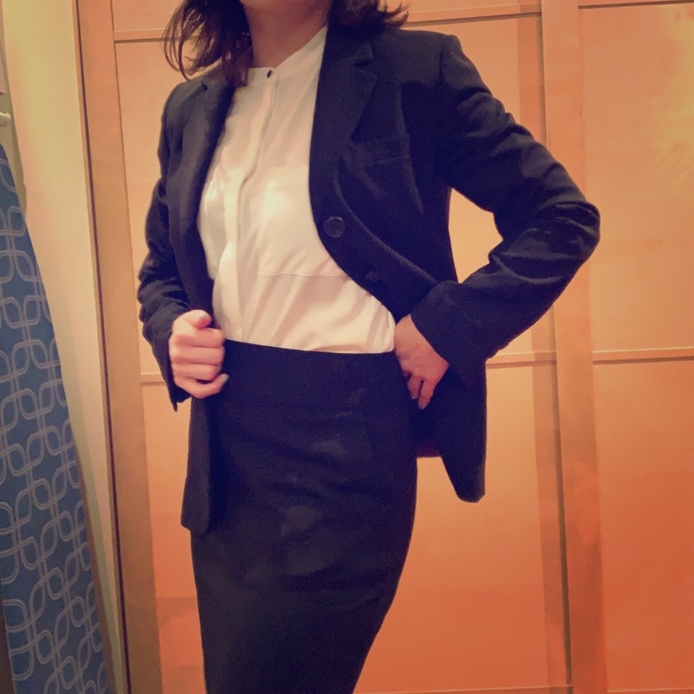 Black Banana Republic skirt suit